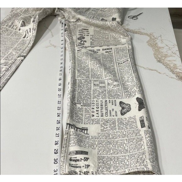 Zara Newspaper & Butterfly Straight-Leg Jeans — White/Black - Picture 7 of 9